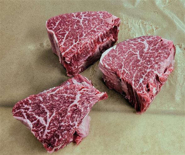 Ægte Japansk Wagyu A4 Mørbradbøffer – 3 stk. ca. 600 g