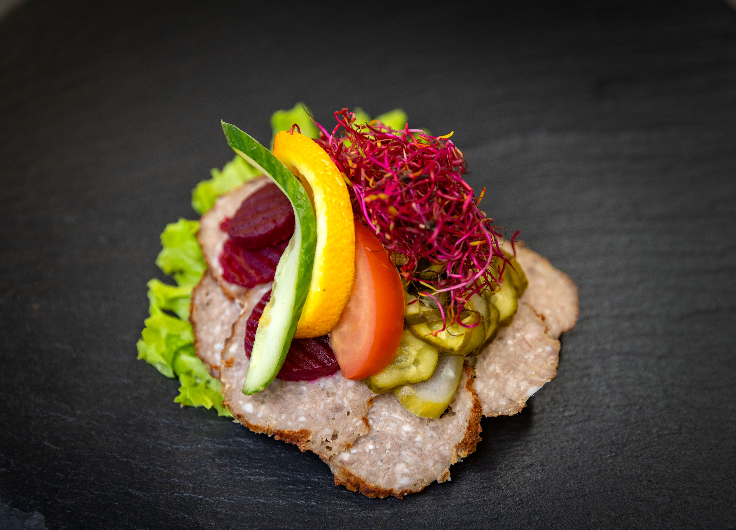 Luksus smørrebrød - Frikadelle | Slagter Zangenberg